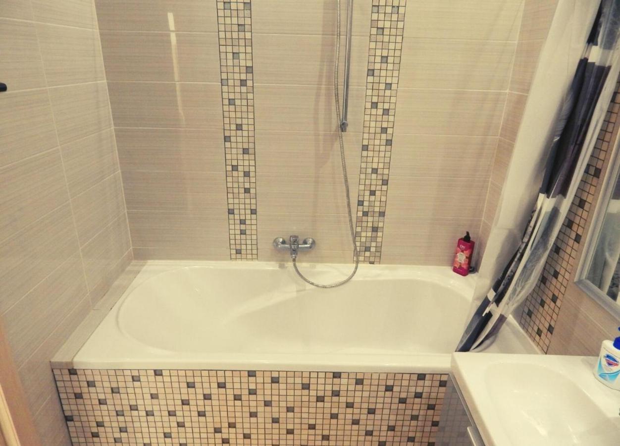 в новому будинку біля софіївського парку Apartment Uman
